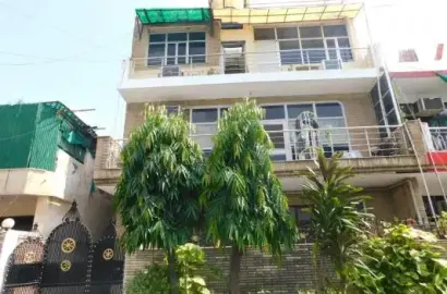 Kothi for Sale – Sector 31, C Block, Noida