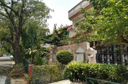 Kothi for Sale – Sector 30, A Block, Noida