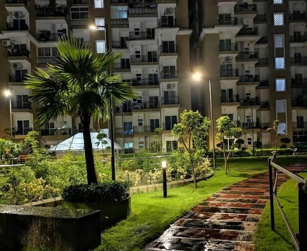 3BHK Flat Sale In Saviour GreenArch, Noida Extension