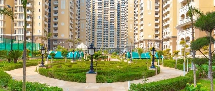 4+1BHK Flat Sale In Stellar M1 Legacy, Greater Noida