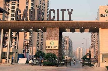 2+study flat available for sale in 5th avenue gaur city noida extension