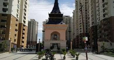 2BHK Flat Sale In Hyde Park, Noida