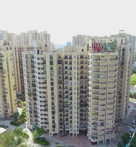 2BHK Flat Sale In Nimbus Express Park View-1, Greater Noida