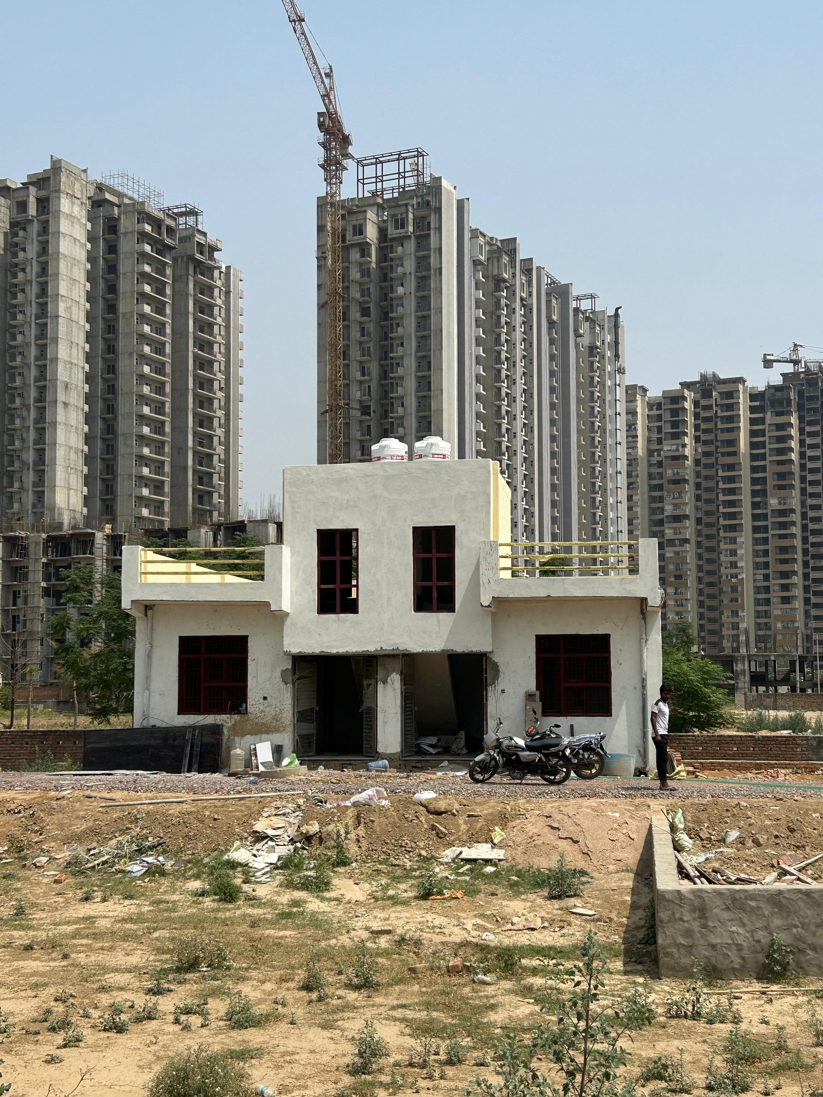 900 sqft Residential Plot in Sector 16, Noida"
