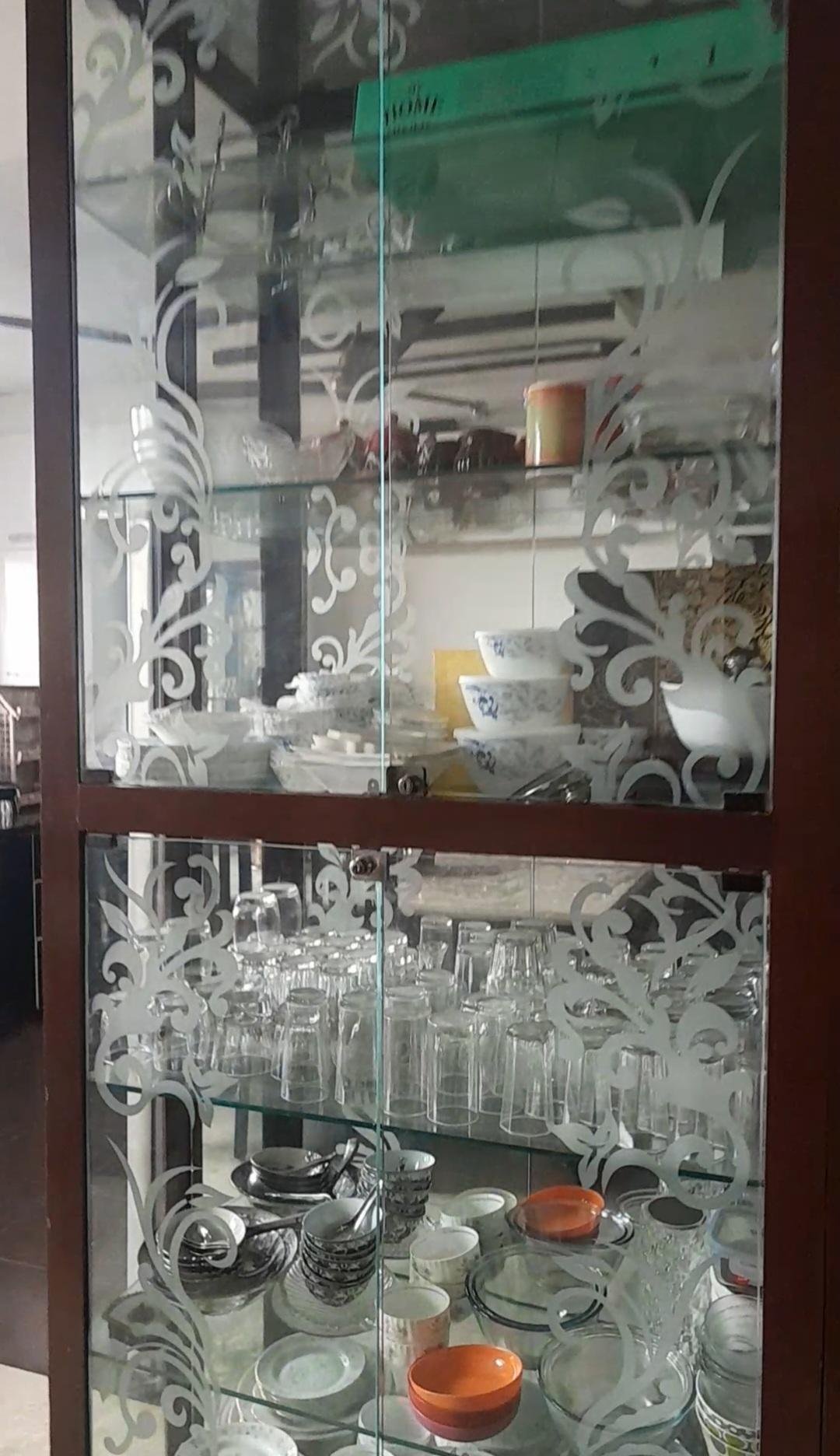 4+STUDY FLAT FOR SALE IN INDIRAPURAM, GHAZIABAAD