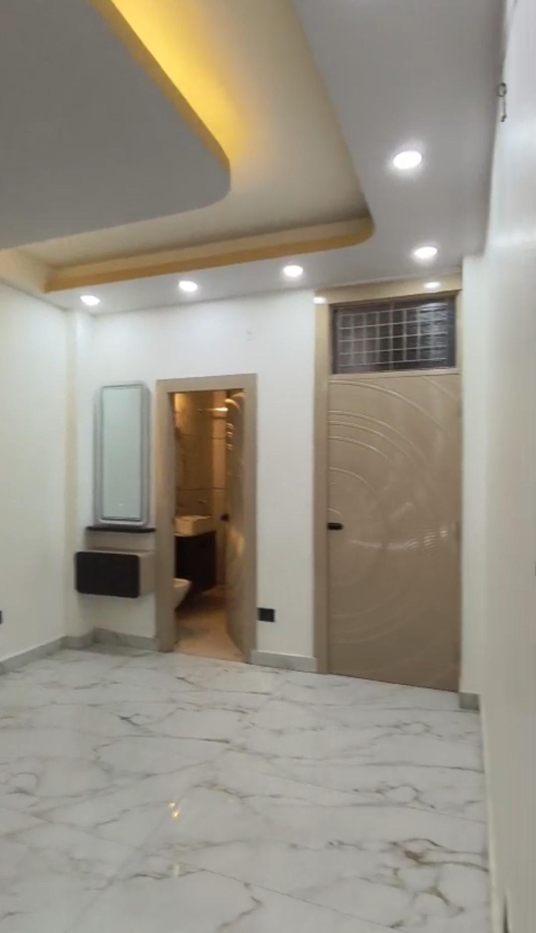 3 BHK FULLY FURNISHED FLAT IN GOUR YAMUNA CITY, GREATER NOIDA